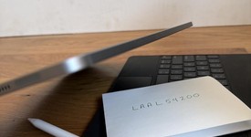 Good
													Apple iPad Pro 12.9" 6th Gen 2022 - Unlocked, Gray, 128 GB, photo 5 of 7