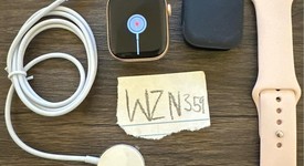 Mint
													Apple Watch Series 10 42mm - Unlocked, Rose Gold, A3001 - Cellular, Aluminum, photo 1 of 5