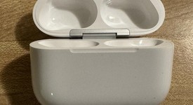Used
													Apple AirPods Pro 3, photo 2 of 7