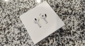 New
													Apple AirPods 4th Gen - Standard, photo 3 of 3