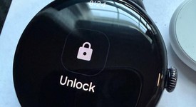 Mint
													Google Pixel Watch 4 - Unlocked, Black, 45mm, LTE, photo 3 of 5