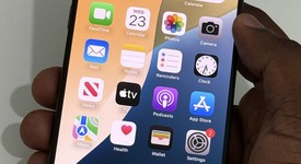 Good
													Apple iPhone 15 Pro Max - Unlocked, Black, 256 GB, A2849, photo 2 of 11