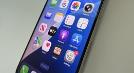 Good
													Apple iPhone 15 Pro Max - Unlocked, White, 256 GB, A2849, photo 4 of 8