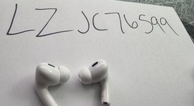 Used
													Apple AirPods Pro 2nd Gen - Lightning, photo 5 of 5