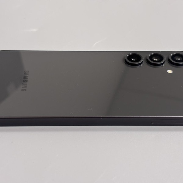 Samsung Galaxy S24 FE - AT&T, 128 GB, Graphite, SM-S721U