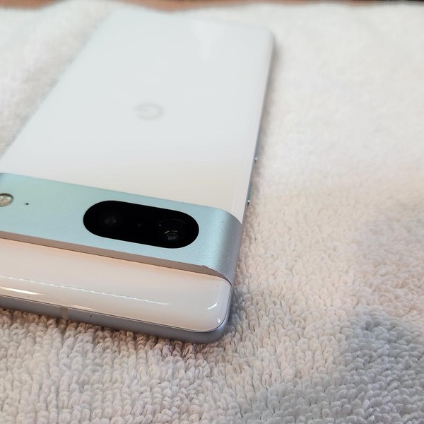 Google Pixel 7 - Unlocked, 128 GB, Snow, 8 GB, GVU6C, Sub-6 5G
