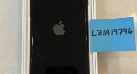 Good
													Apple iPhone SE 2nd Gen 2020 - Unlocked, Black, 128 GB, A2275, photo 2 of 11