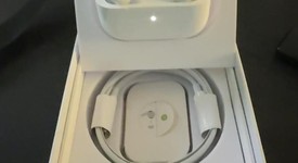 Used
													Apple AirPods Pro 2nd Gen - USB-C, photo 2 of 6