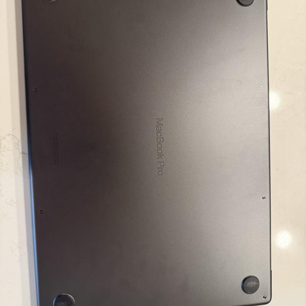 MacBook Pro 2024 - 16 inch - 512 GB, Space Black, 24 GB, Apple M4 Pro 14-core