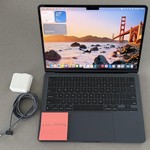 Mint MacBook Air 2024 (M3) - 13 inch - 256 GB, Midnight, 8 GB, Apple M3, 8-core GPU