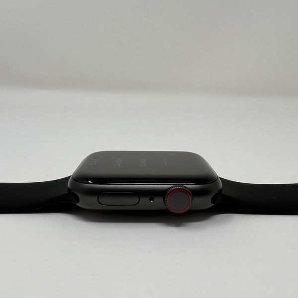 Apple Watch SE 1st Gen 44mm - Unlocked, Gray, A2354 - Cellular, Aluminum