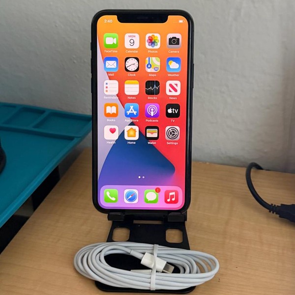 Apple iPhone 11 Pro - Xfinity, 64 GB, Green, A2160