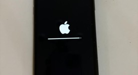Mint
													Apple iPhone 11 - Straight Talk, Black, 64 GB, A2111, photo 2 of 7