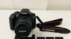 Mint
													Canon EOS Rebel T7, photo 1 of 13