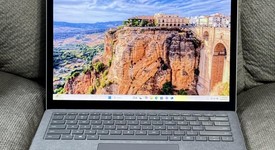 Mint
													Microsoft Surface Laptop 4 - Ryzen 5, Platinum, 256 GB, 8 GB, 13.5", photo 1 of 16