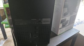 Good
													Xbox Series X (2020) - Black, 1 TB, standard, photo 4 of 4
