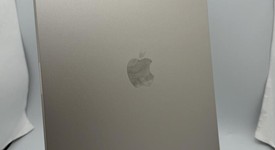 Mint
													Apple iPad Air 5th Gen - Wi-Fi, Starlight, 64 GB, A2588, photo 3 of 5