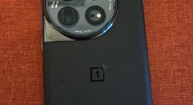 Mint
													OnePlus 12 - Unlocked, Black, 512 GB, 16 GB, CPH2583, photo 4 of 10