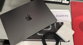 Good
													MacBook Pro Late 2023 (M3) - 14" - Apple M3 Pro 12-core, Black, 1 TB, 18 GB, 18-core GPU, photo 1 of 14