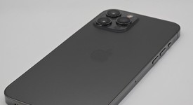 Good
													Apple iPhone 12 Pro Max - Unlocked, Graphite, 256 GB, A2342, photo 5 of 7