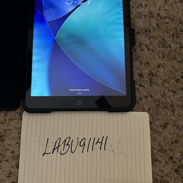 Apple iPad 9th Gen - Wi-Fi, 64 GB, Gray, A2602