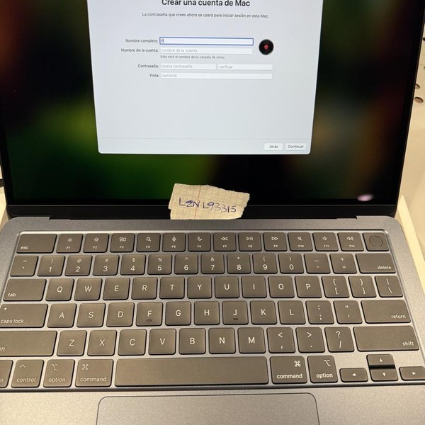 MacBook Air 2025 (M4) - 13 inch - 256 GB, Midnight, 16 GB, Apple M4