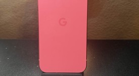 Good
													Google Pixel 9a - Unlocked, Peony, 128 GB, 8 GB, photo 3 of 3