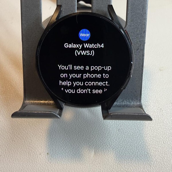 Samsung Galaxy Watch4 - Unlocked, Black, 40mm