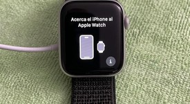 Mint
													Apple Watch Series 4 44mm - Silver, A1978 - GPS, Aluminum, photo 1 of 12