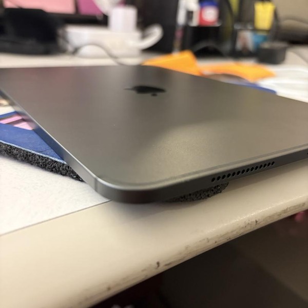 Apple iPad Pro 11 inch (M4) 2024 - Wi-Fi, 512 GB, Black, 8 GB, A2836, Standard Glass