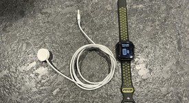 Fair
													Apple Watch Series 7 45mm - Black, A2474 - GPS, Aluminum, photo 2 of 6