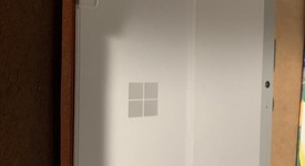 Good
													Microsoft Surface Go 2 - Wi-Fi, Core m3, Gray, 128 GB, 8 GB, photo 3 of 14