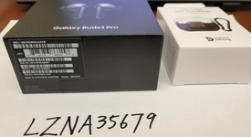 New
													Samsung Galaxy Buds3 Pro - Silver, photo 2 of 3