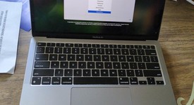 Good
													MacBook Air 2020 - 13" - Apple M1, Silver, 256 GB, 8 GB, photo 2 of 7