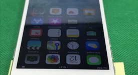 Mint
													Apple iPhone 6 - Unlocked, Silver, 64 GB, A1549, photo 3 of 5