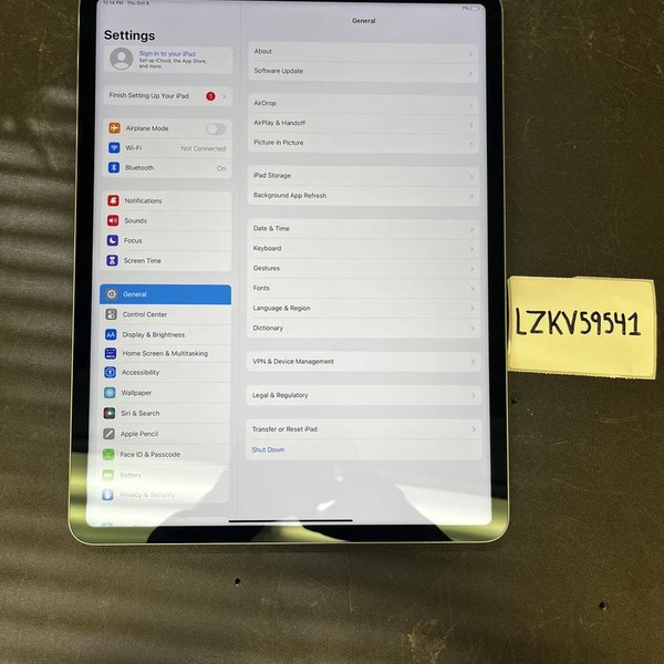 Apple iPad Pro 12.9 inch 6th Gen 2022 - Wi-Fi, 128 GB, Gray