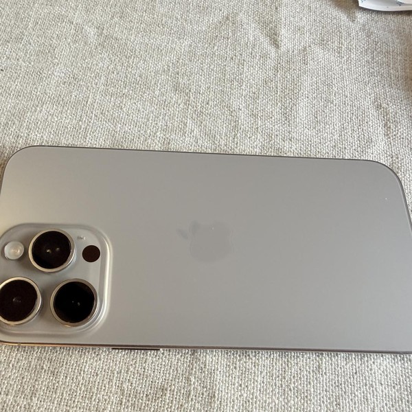 Apple iPhone 16 Pro Max - Unlocked, 256 GB, Natural, A3084