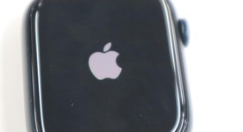 Mint
													Apple Watch Series 9 45mm - Unlocked, Midnight, A2984 - Cellular, Aluminum, photo 3 of 10