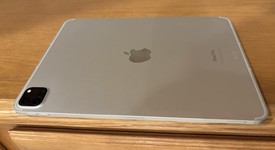 Mint
													Apple iPad Pro 11" 4th Gen 2022 - Unlocked, Silver, 256 GB, photo 5 of 14