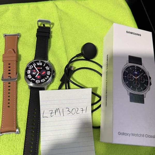 Samsung Galaxy Watch8 Classic - Wi-Fi, Black, SM-L500, 46mm