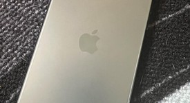 Mint
													Apple iPhone 11 Pro Max - AT&T, Green, 256 GB, A2161, photo 2 of 7