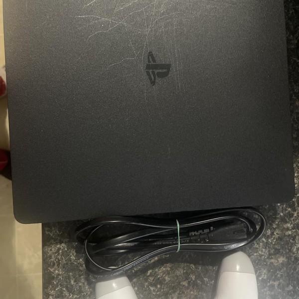 PlayStation 4 Slim - 500 GB, Black