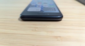 Good
													Apple iPhone SE 3rd Gen 2022 - Unlocked, Midnight, 64 GB, A2595, photo 5 of 13