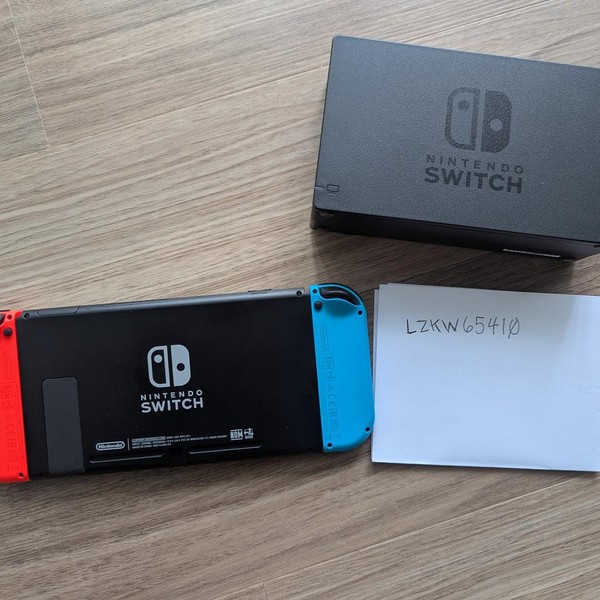 Nintendo Switch - 32 GB, Red & Blue, Mario Red & Blue Edition