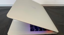Good
													MacBook Pro 2019 - 13" - I5, Silver, 256 GB, 16 GB, photo 5 of 10