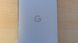 Mint
													Google Pixel 9 Pro - Unlocked, Porcelain, 256 GB, 16 GB, GR83Y, photo 2 of 12