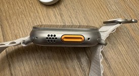 Good
													Apple Watch Ultra 49mm - Unlocked, Titanium, A2622, photo 5 of 7