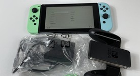 Mint
													Nintendo Switch - 32 GB, Animal Crossing: New Horizons, photo 1 of 8