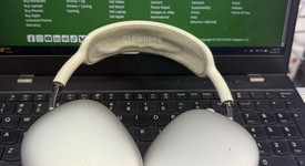 Used
													Apple AirPods Max - Silver, photo 4 of 4