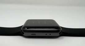 Good
													Apple Watch Series 3 42mm - Unlocked, Gray, A1861, Aluminum, photo 5 of 6